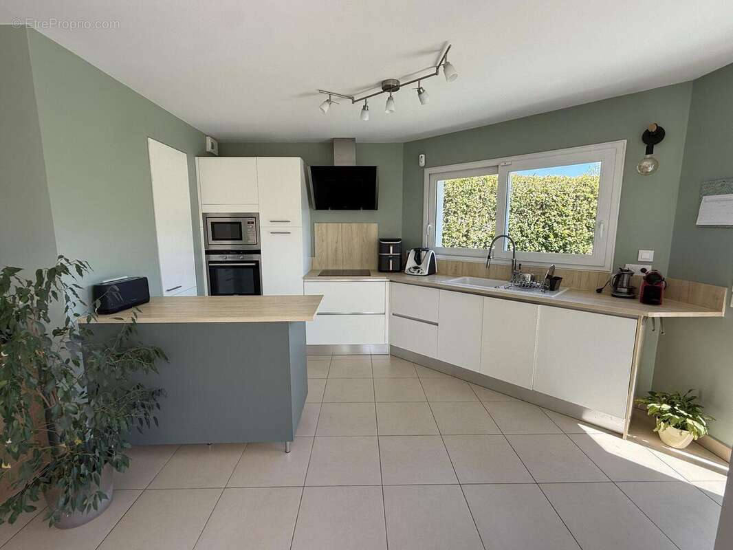 Maison à MONTBONNOT-SAINT-MARTIN