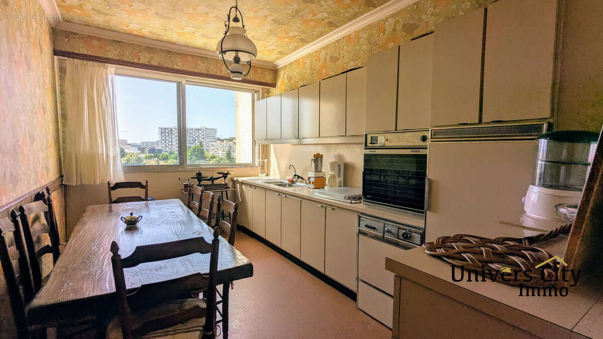 Appartement à SAINT-SEBASTIEN-SUR-LOIRE