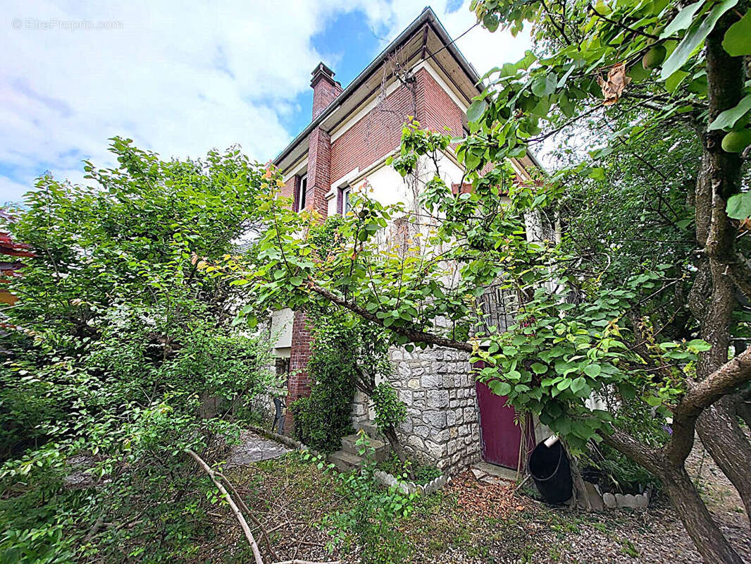 Maison à DEUIL-LA-BARRE