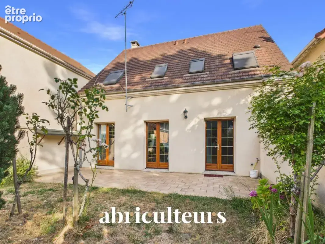 Maison à VERSAILLES