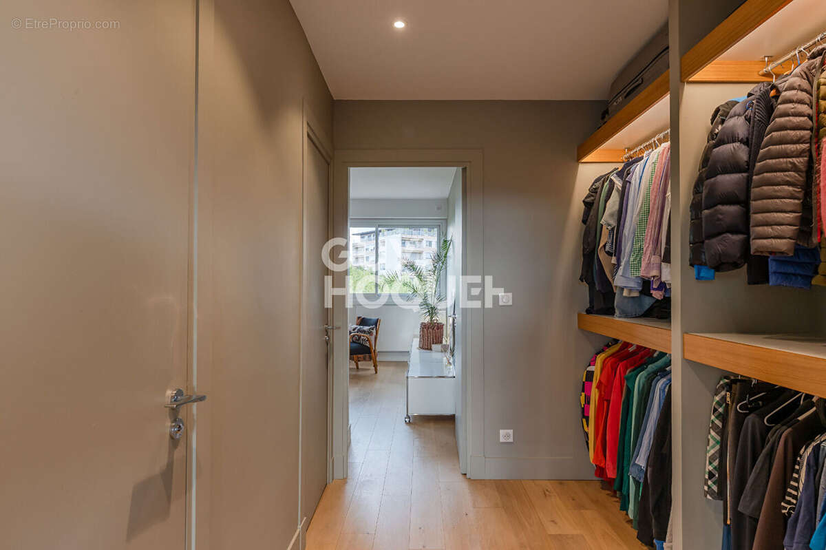 Appartement à LYON-4E