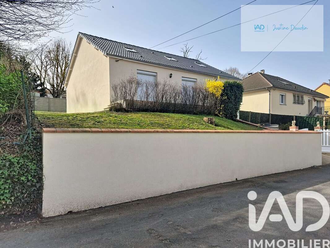 Photo 4 - Maison à LE COUDRAY-MONTCEAUX