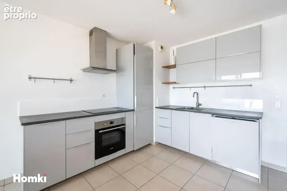 Appartement T3 de 64 m² à Montpellier 34000, Rue des Justes Parmi les Nations - photo 8