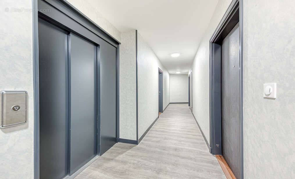 Appartement à OZOIR-LA-FERRIERE