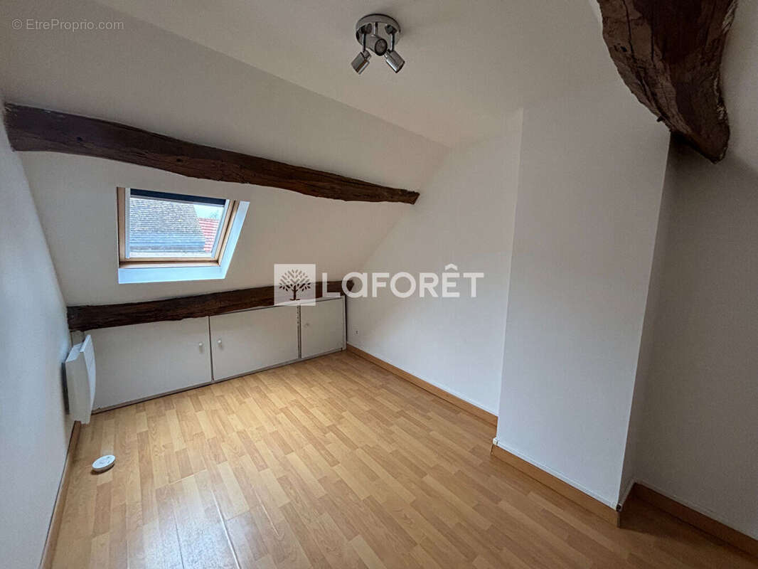 Maison à SAINT-MARTIN-LA-GARENNE