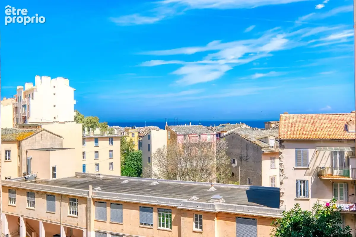 Appartement 91m² à bastia - photo 2