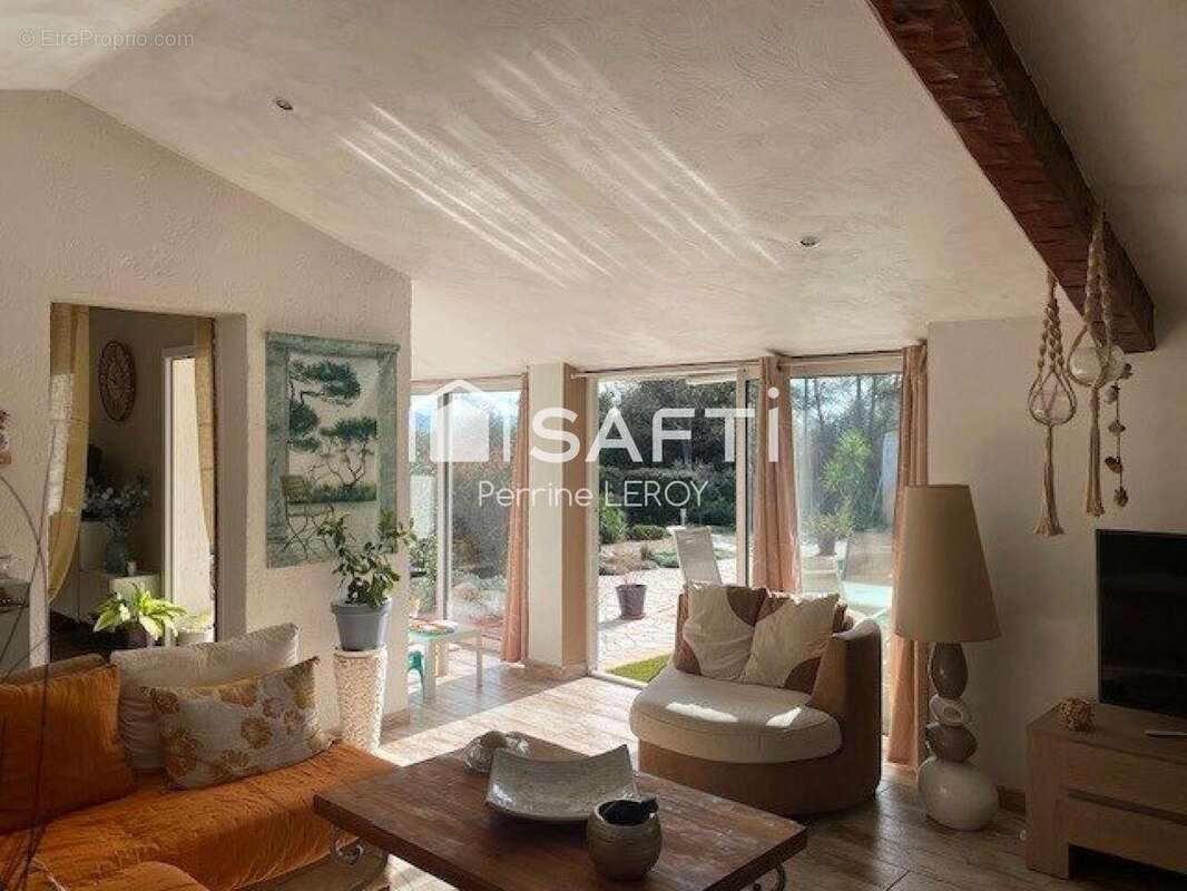 Photo 8 - Maison à TRANS-EN-PROVENCE