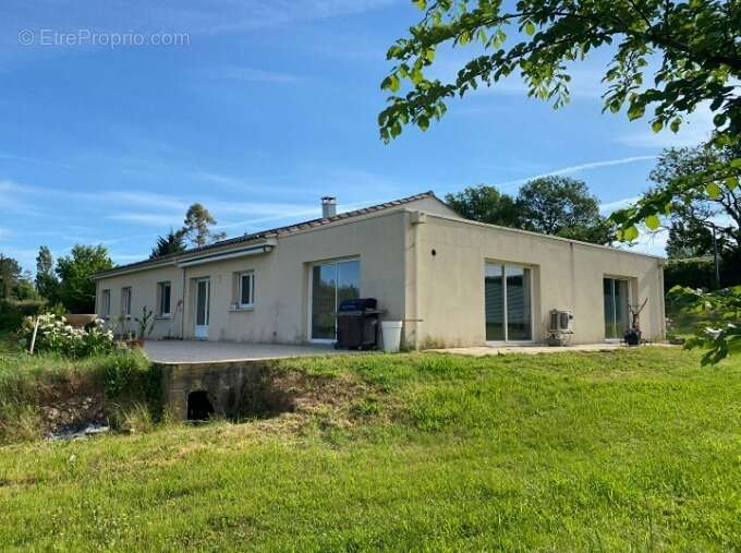 Maison à MOLIERES