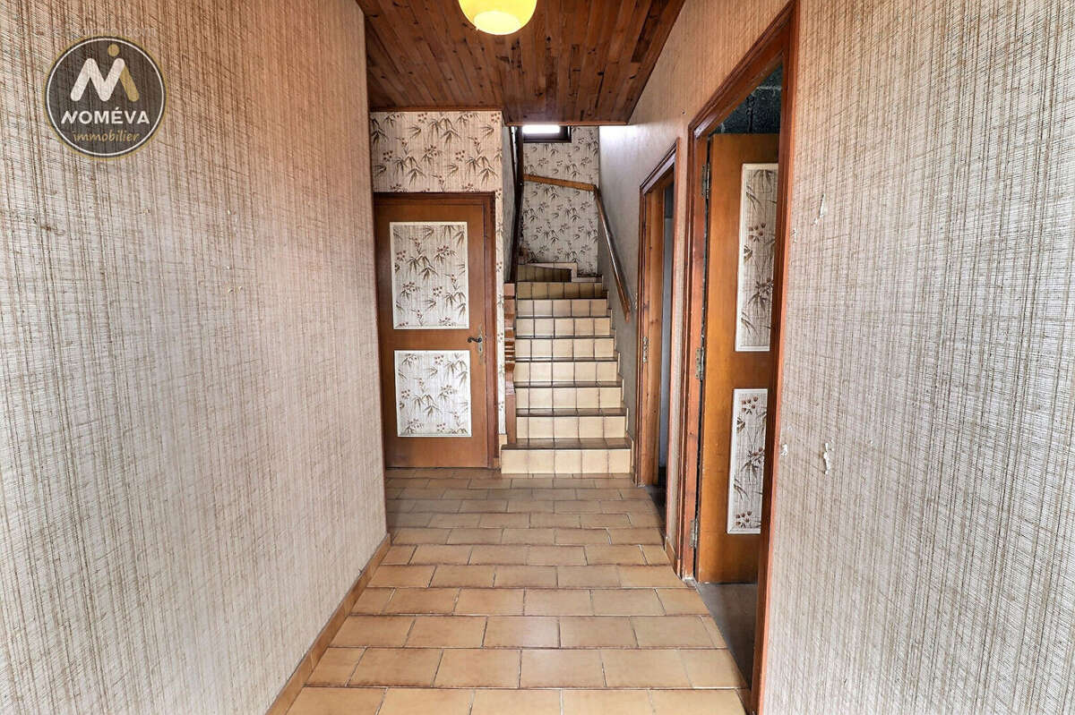 Maison à MONTFAUCON-EN-VELAY