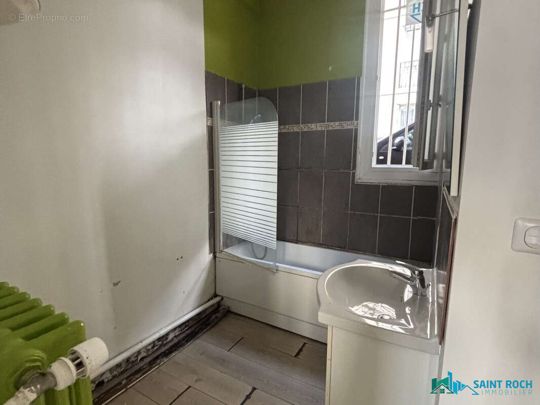 Salle de bains - Appartement à LE HAVRE