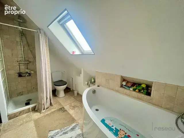 Maison 6 pièces 126 m² à vendre à Saint-Clair-Sur-Epte (95770) - photo 10