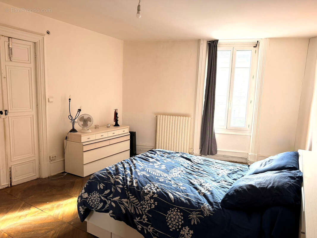 Appartement à LE TEIL