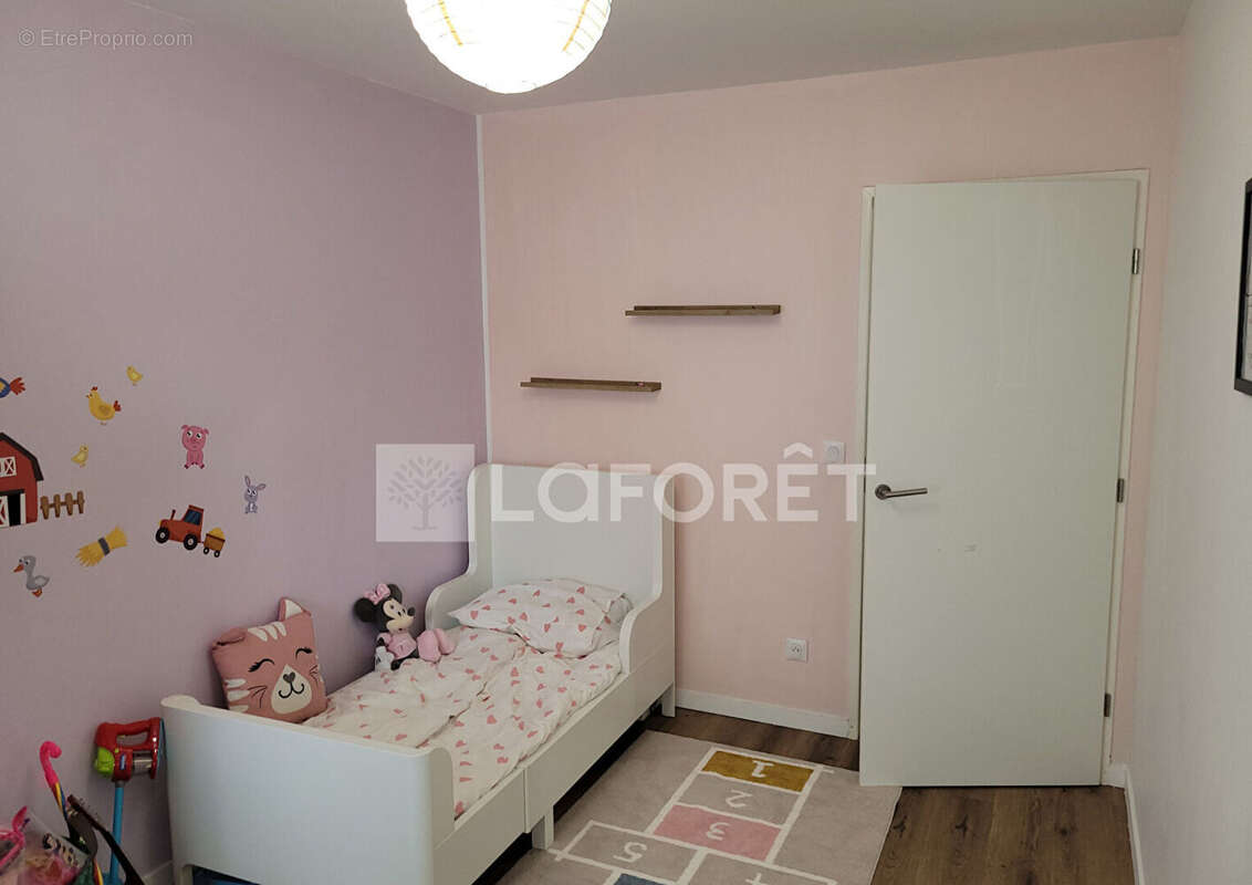 Appartement à THIAIS