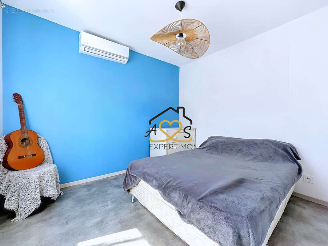 Maison familiale avec annexes - reignat 63160 - photo 16