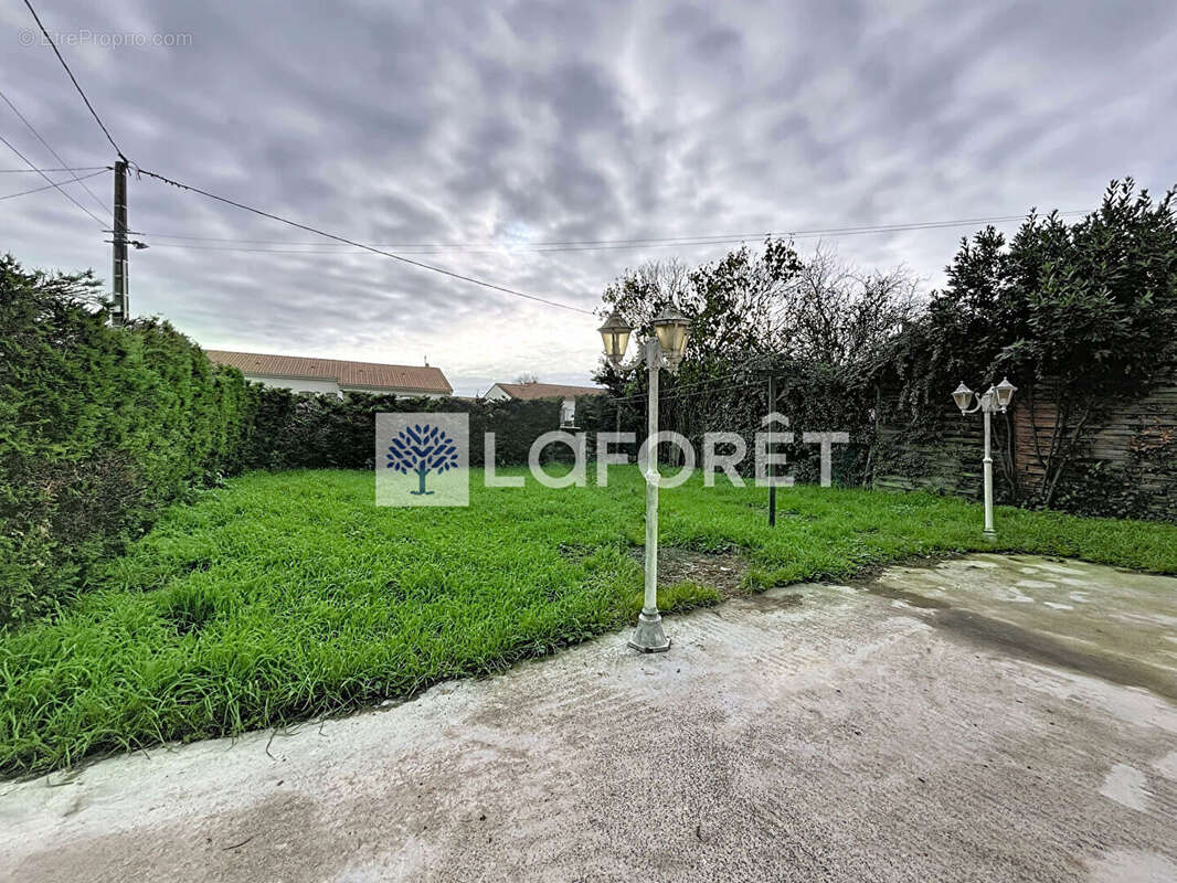 À Vendre - Maison idéale pour résidence principale ou investissement locatif - photo 2