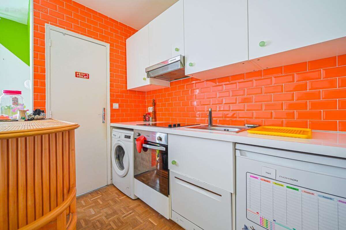 Appartement à PARIS-18E