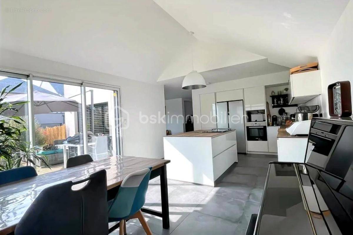 Maison à CHATEAUGIRON