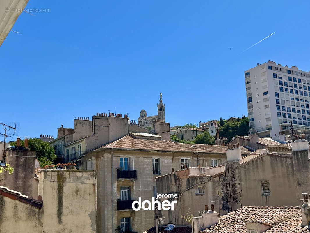 Appartement à MARSEILLE-6E