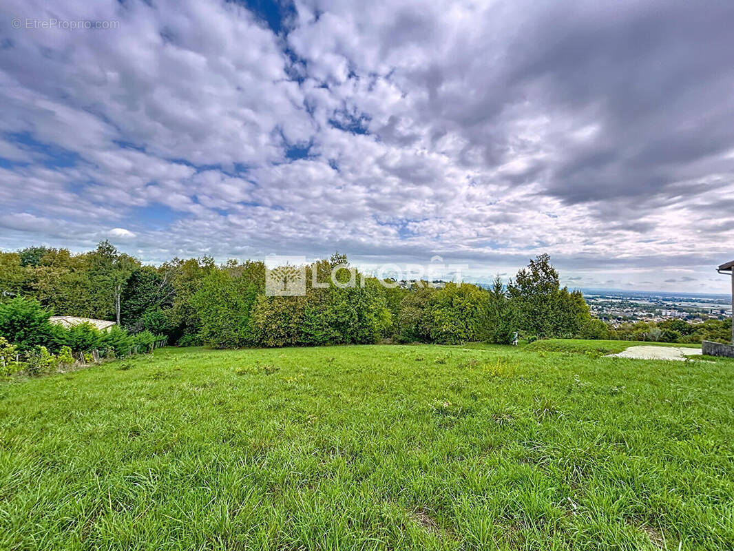 Terrain à MOISSAC