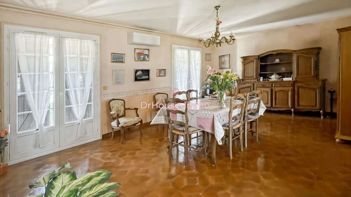 Maison 136 m² à Fareins  - photo 15