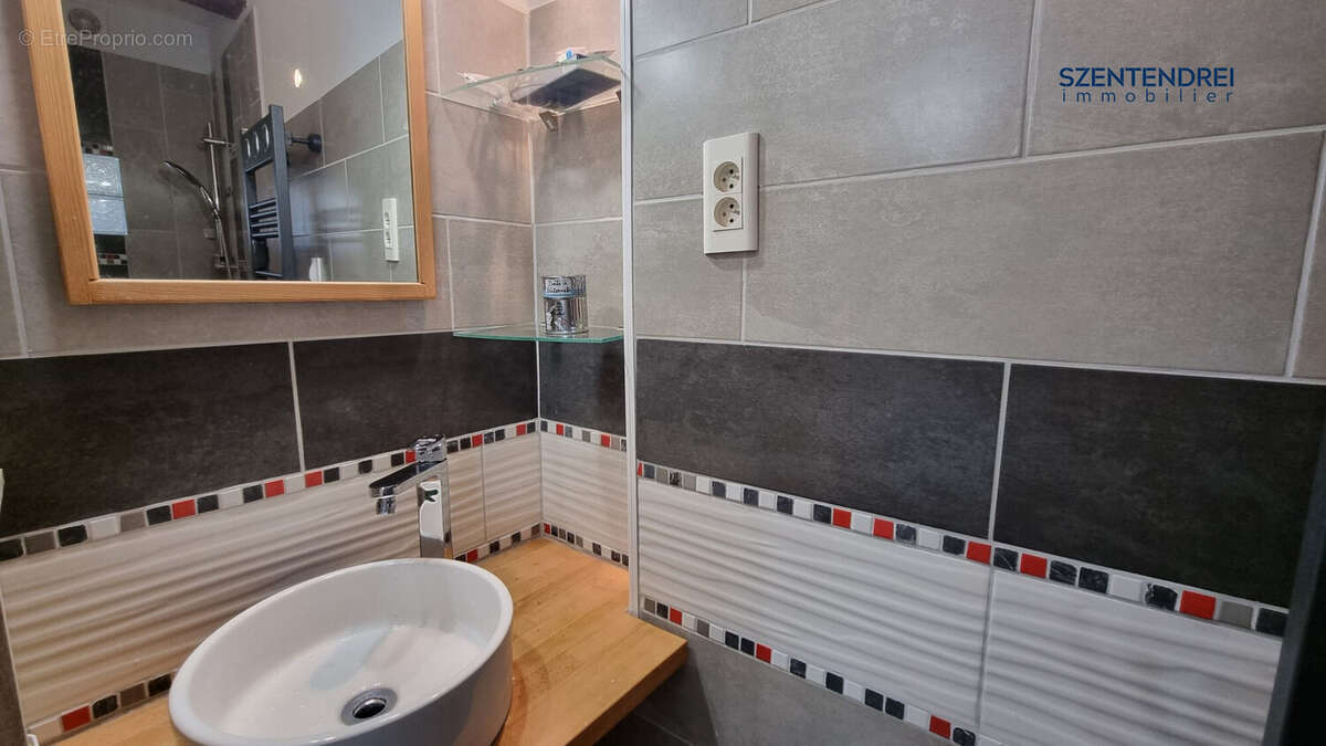 Maison à SATURARGUES