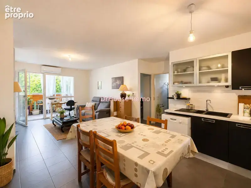 Appartement 63 m² à Begles  - photo 3