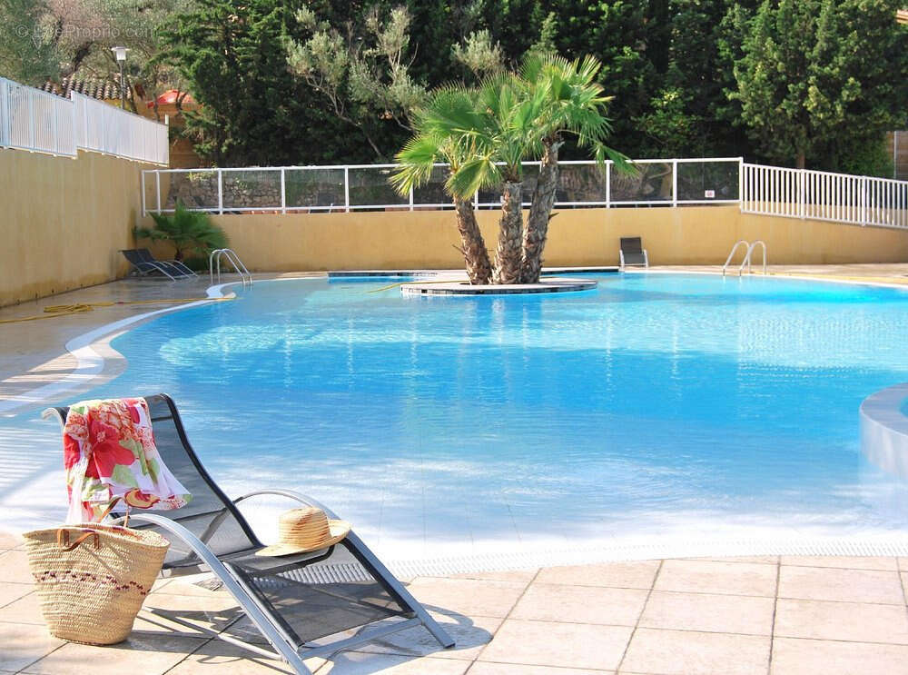 Maison à SOLLIES-TOUCAS