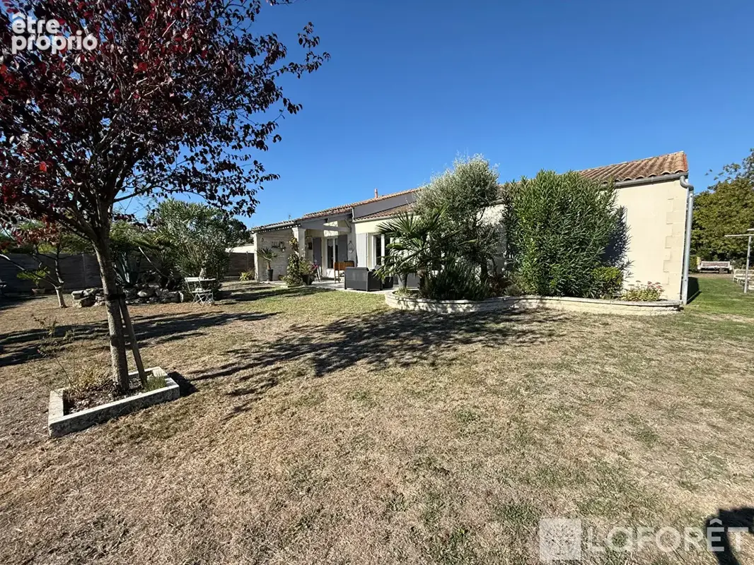 Maison familiale de plain-pied ,152 m² , 4 chambres + bureau, Pérignac - photo 6
