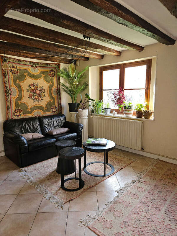 Maison à RIGNY-LE-FERRON