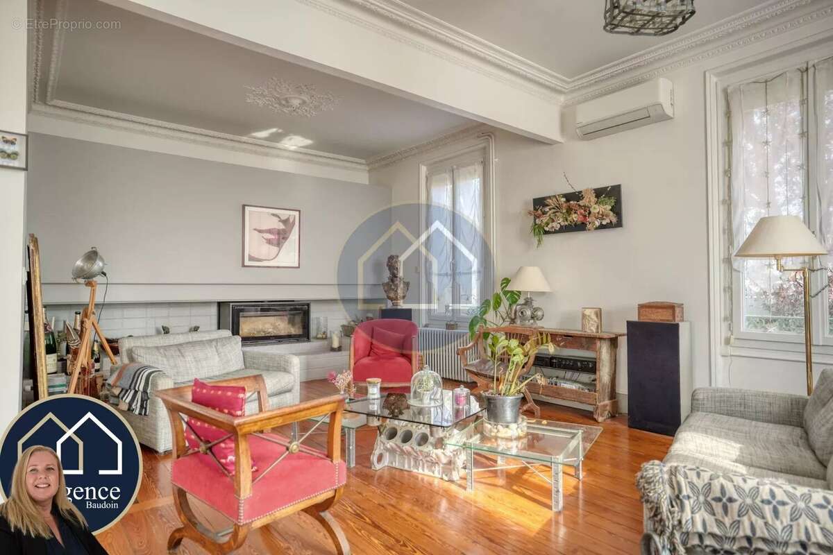 Maison à NOGENT-LE-ROI