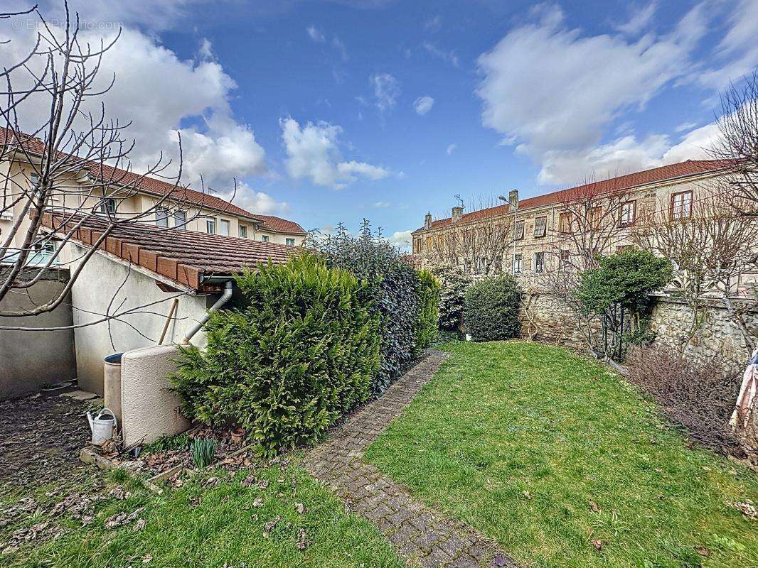 Maison à SAINT-CHAMOND