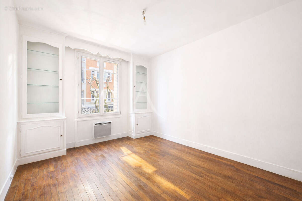 Appartement à SAINT-MAUR-DES-FOSSES