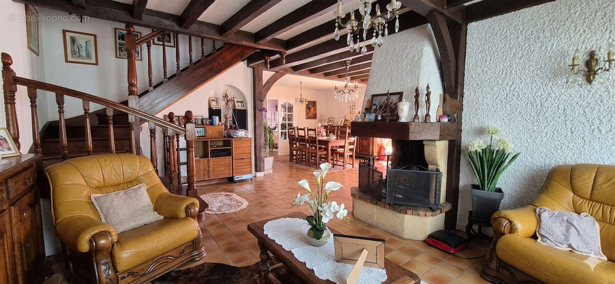 Maison à GELOS