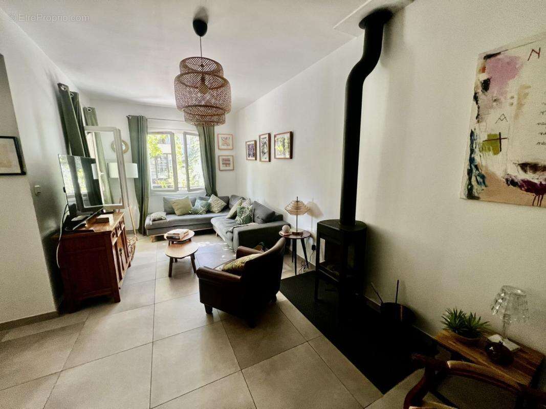 Maison à SAINT-GILLES