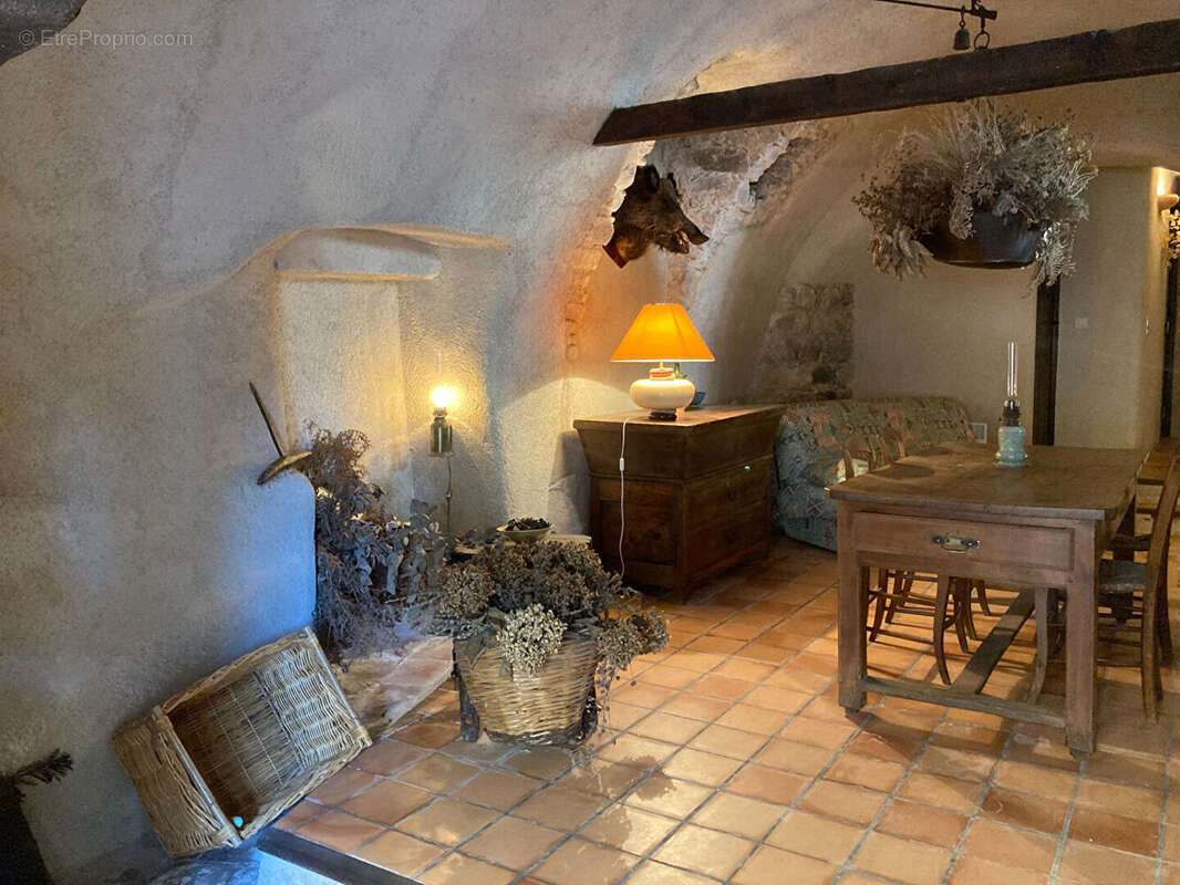 Appartement à SPELONCATO