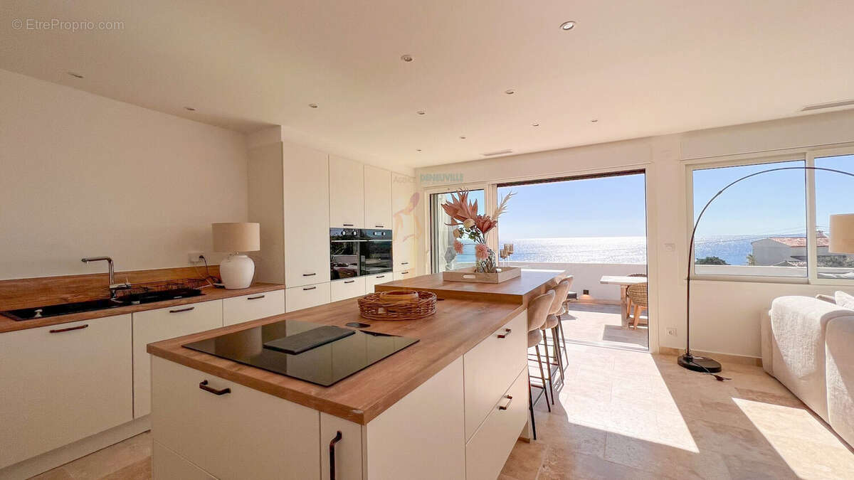 Appartement à LES ISSAMBRES