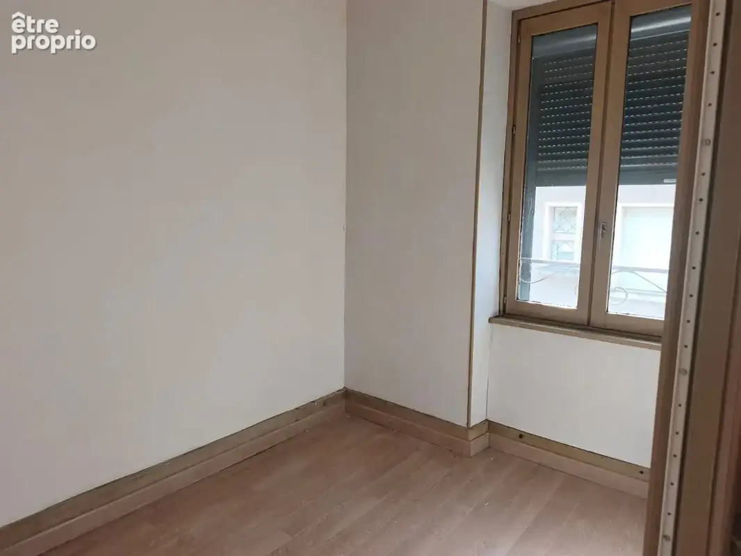 A FOURCHAMBAULT  (58600)  Maison 3 pièces 75.53 m2  + dépendance + garage - photo 8