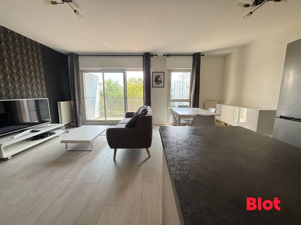 Appartement à SAINT-JACQUES-DE-LA-LANDE
