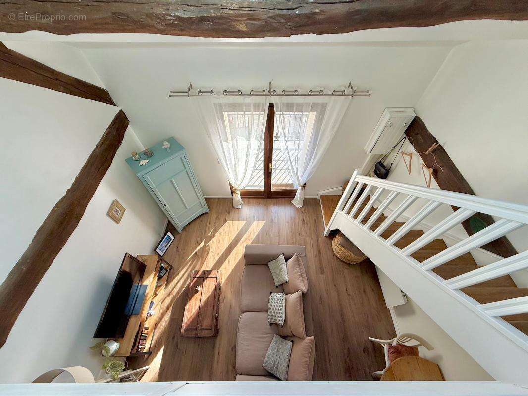 Appartement à CHEPTAINVILLE