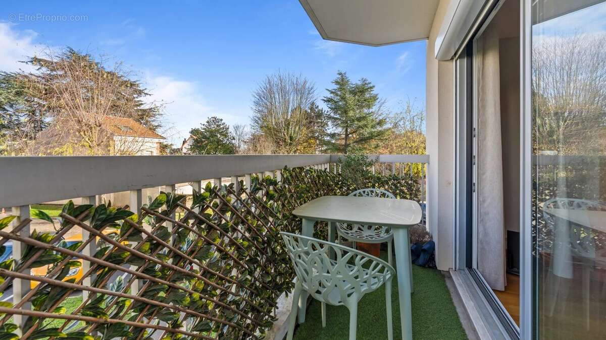 Appartement à GARCHES