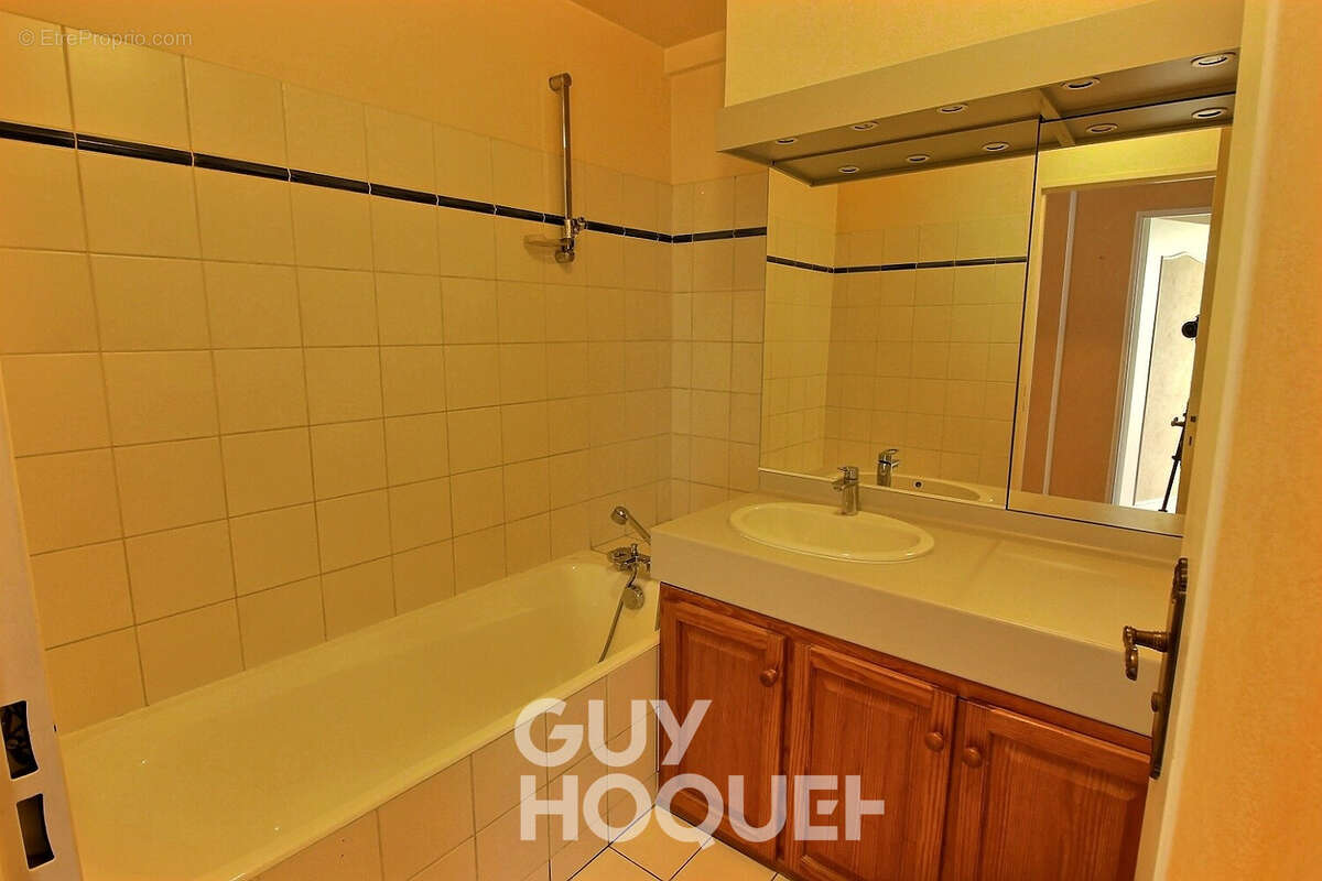 Appartement à RUEIL-MALMAISON