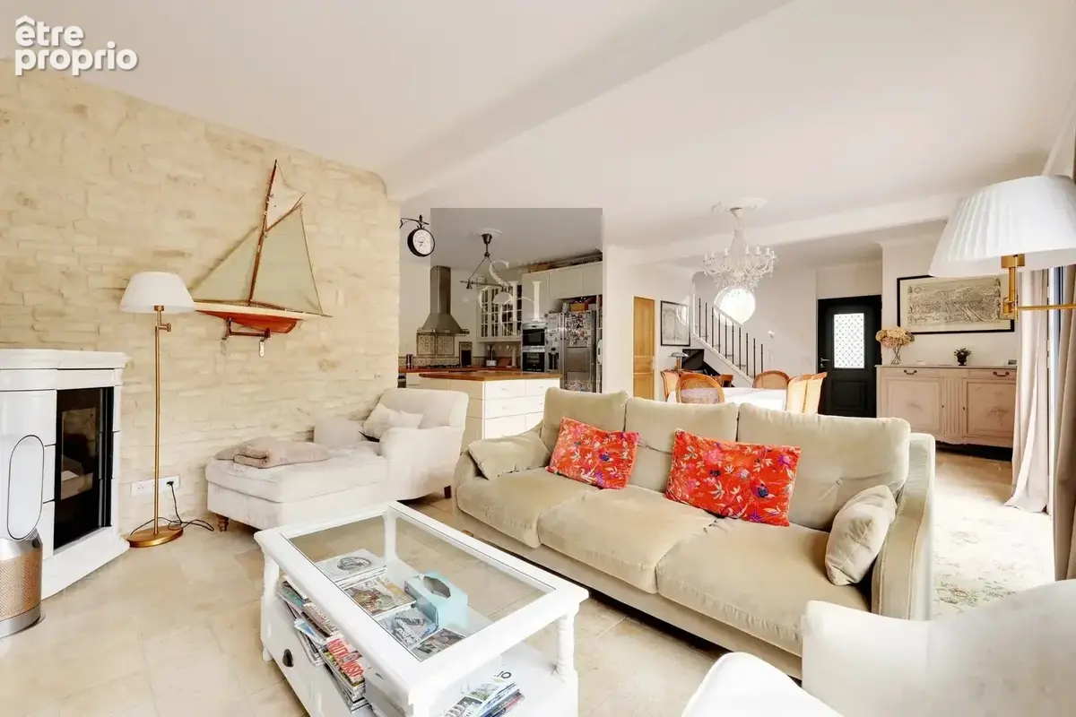 Belle maison familiale rénovée – 5 chambres – jardin plein sud – dpe c - photo 9