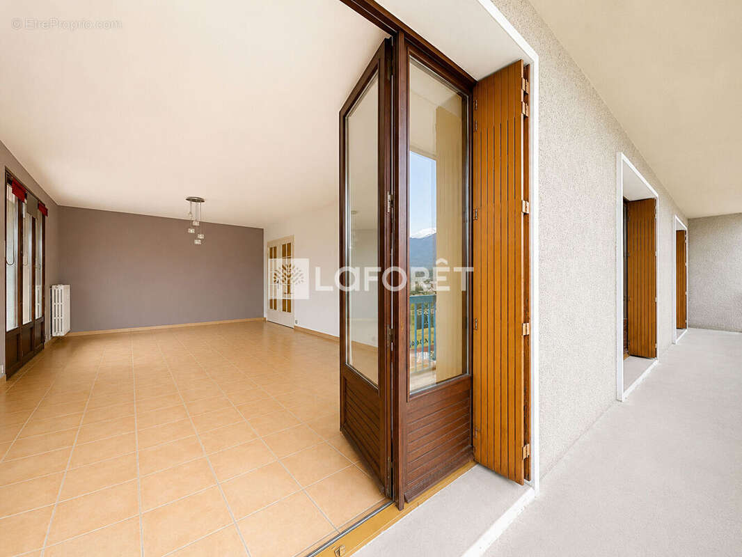 Appartement à LA RAVOIRE