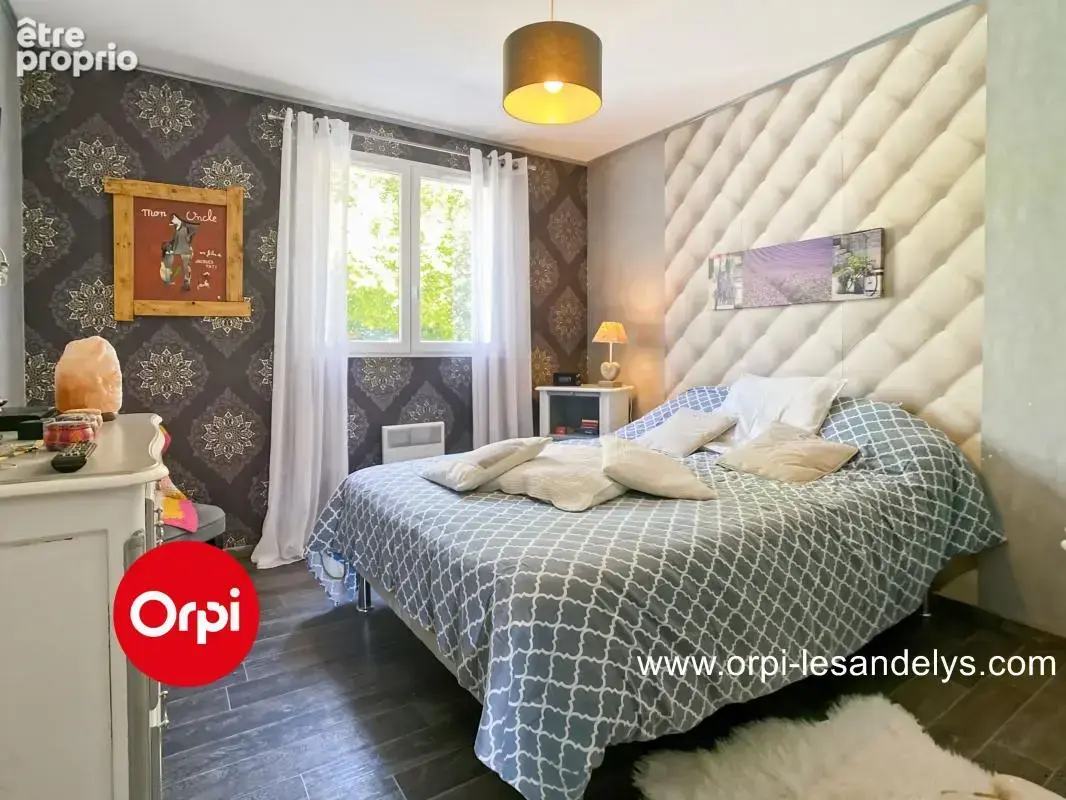 VENDU - Proche Les Andelys - Maison À Vendre 4 chambres + jardin arboré de 2200 m² env - photo 13