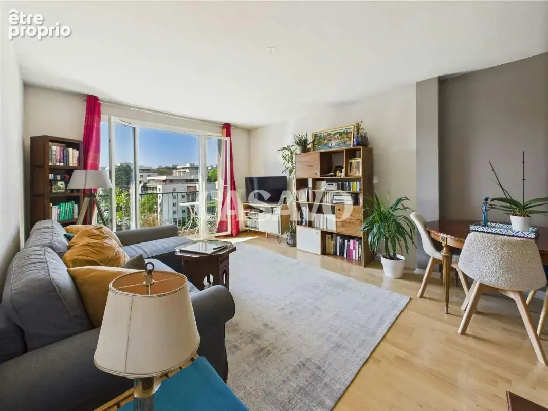 Vente Appartement 4 pièces de 90m² - 92500 Rueil-Malmaison - photo 2