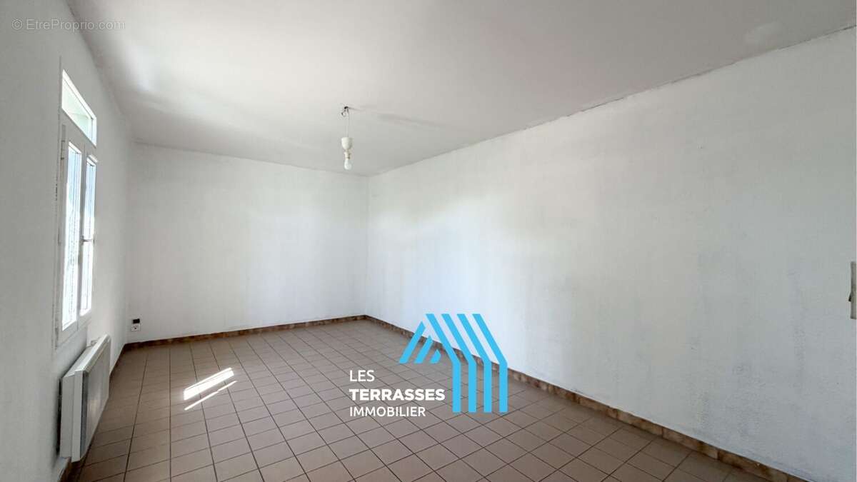 Appartement à SAINT-GERVAIS-SUR-ROUBION