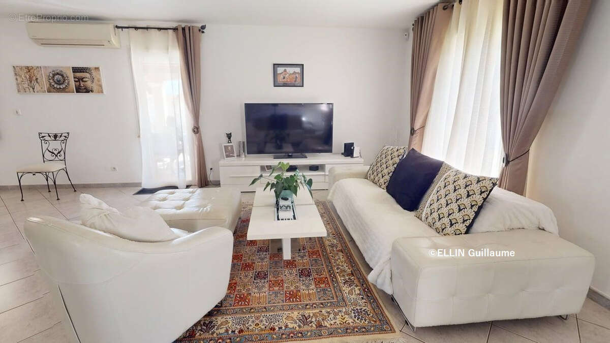 Maison à PAULHAN