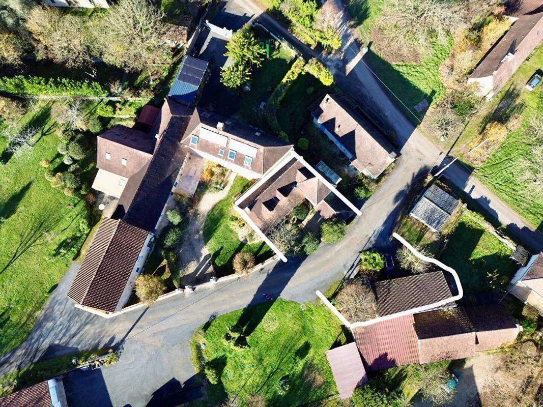 Maison de caractère à Coulaures de 105 m² - photo 6