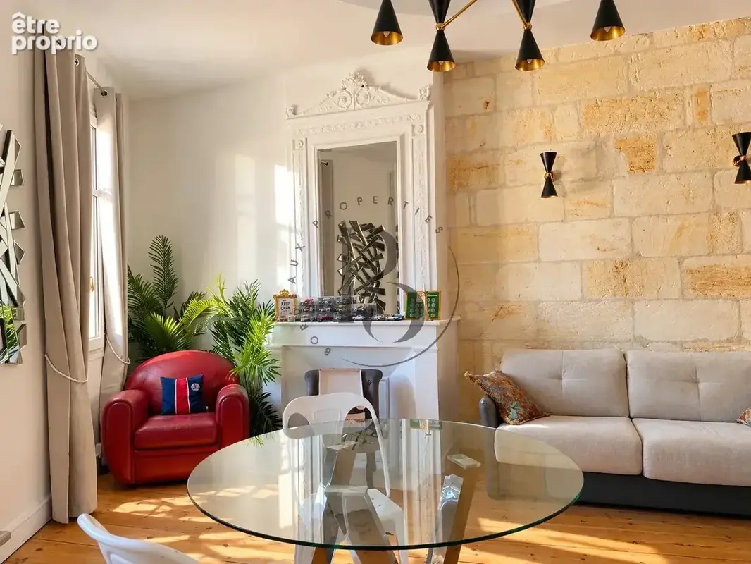 Libourne - appartement t2 de 80m2 alliant elegance contemporaine et charme de l'ancien - photo 2