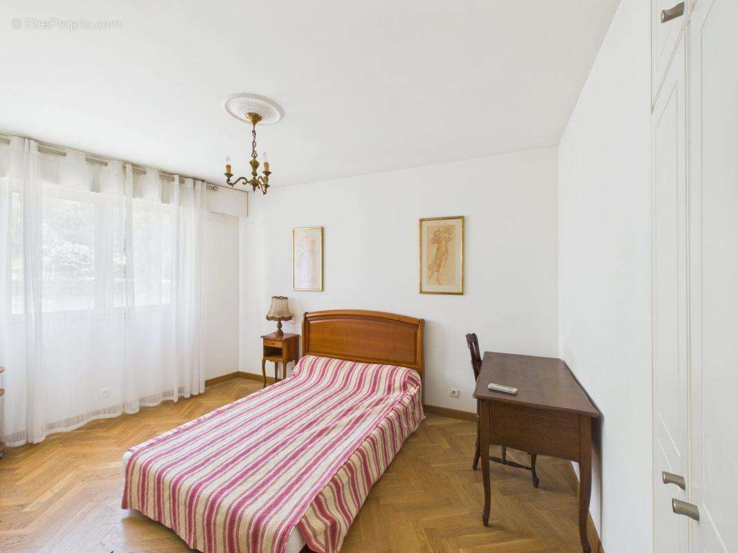 A vendre f4 de standing- res l'araucaria - ajaccio - photo 8